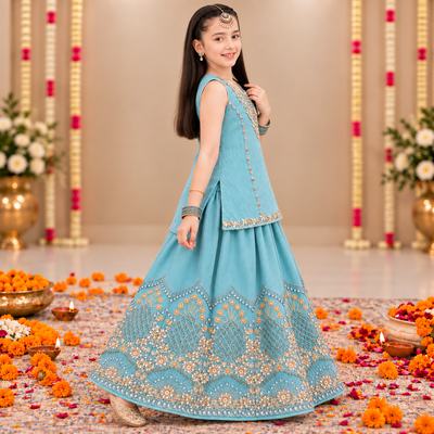 Neeli Pari