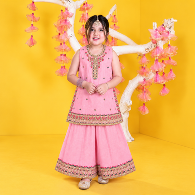 Gulabi Grace