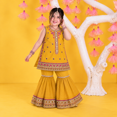 Yellow Pari